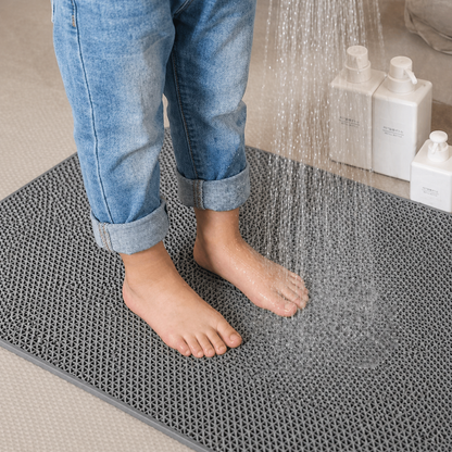 Non-Slip Drainage PVC Mat