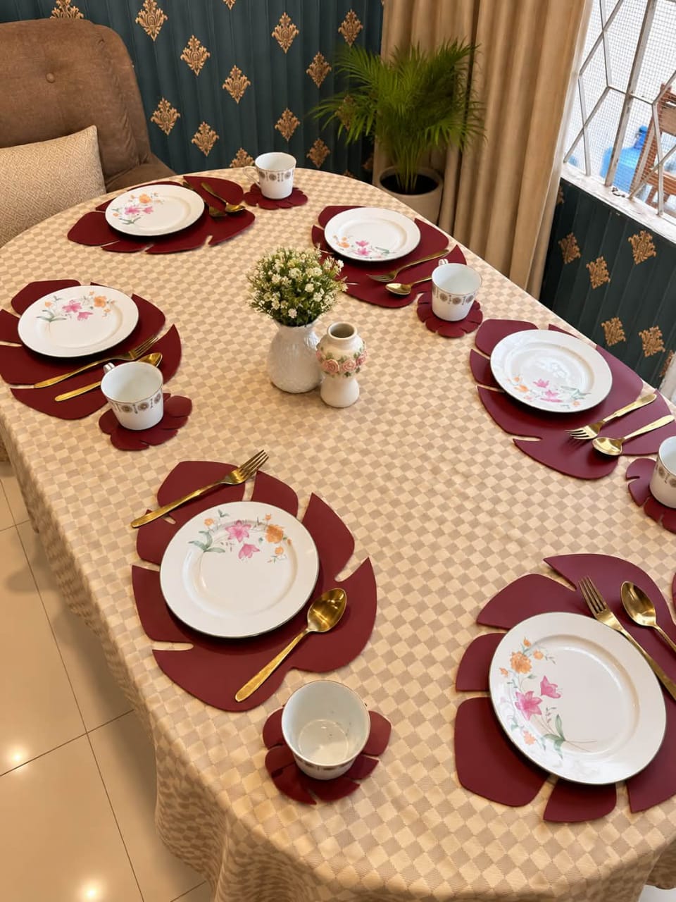 PU Leather Leaf Shape Placemats With Tea Coasters | Free Shipping