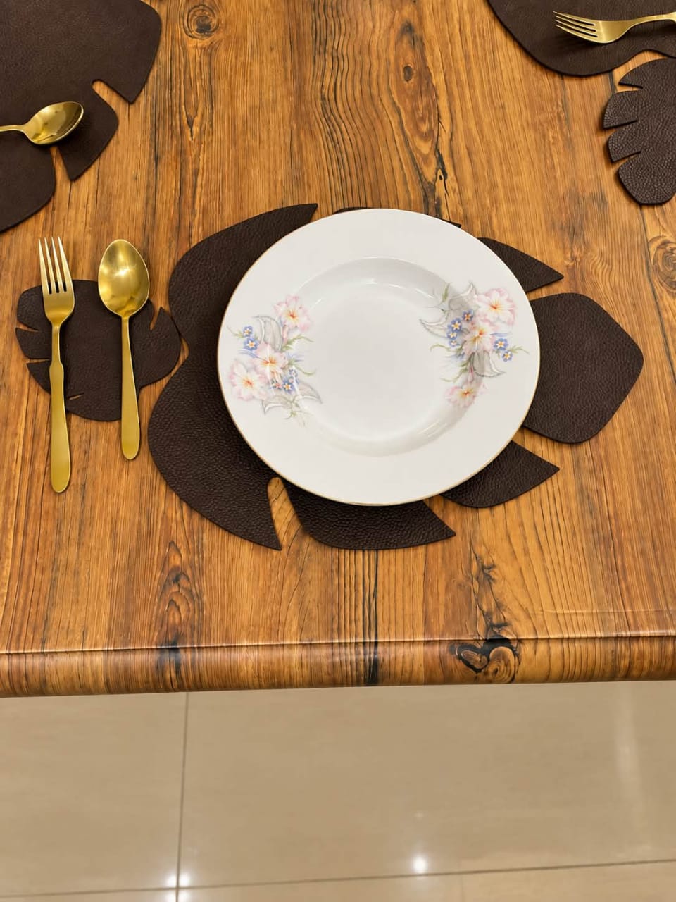 PU Leather Leaf Shape Placemats With Tea Coasters | Free Shipping